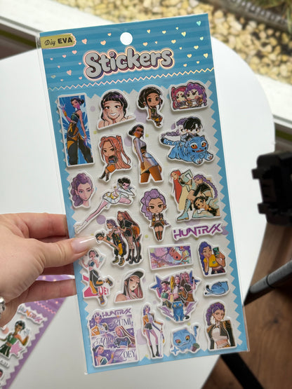 K-POP HUNTRIX 3D – uniwersalne naklejki!