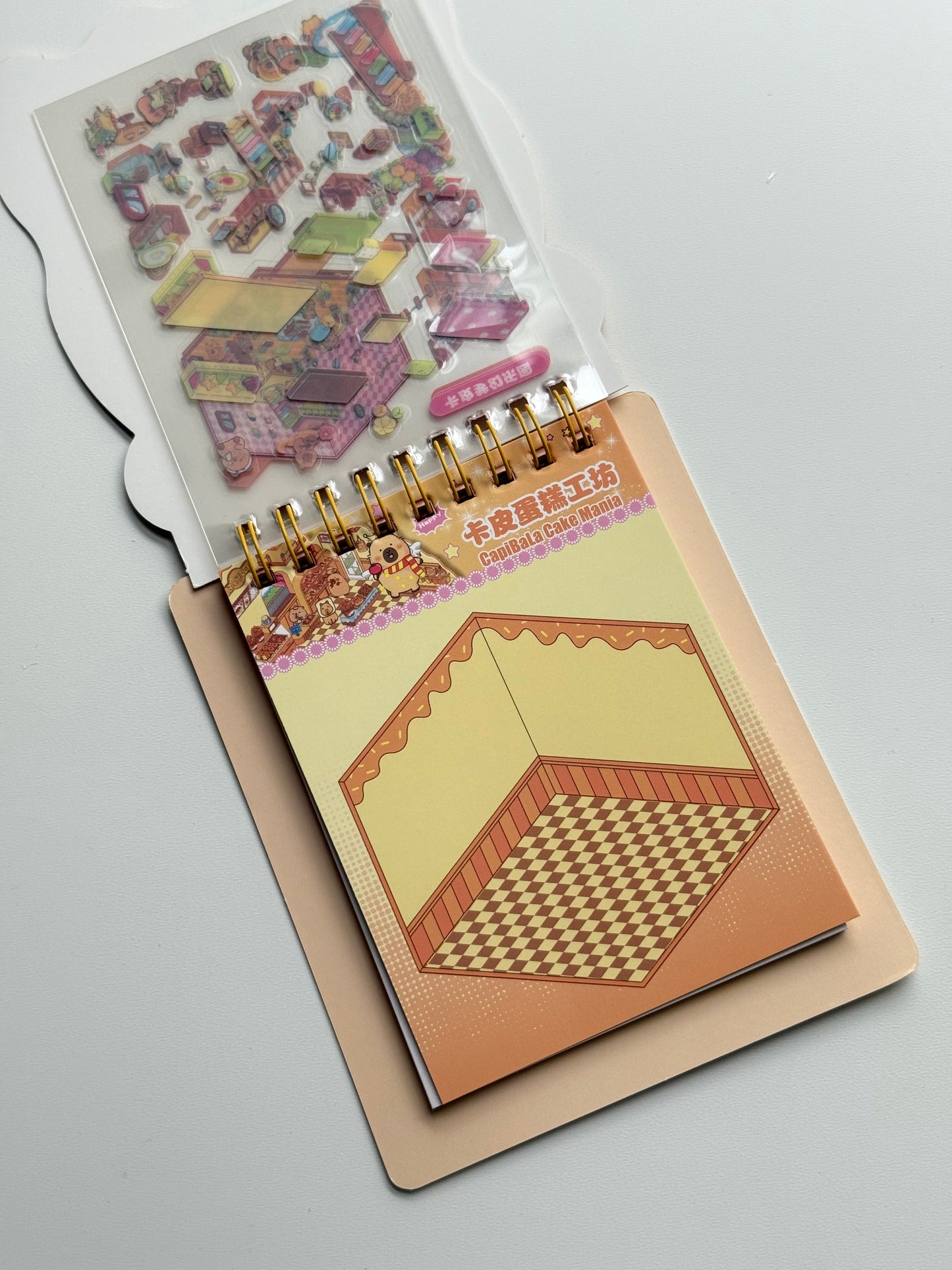 🦫 Domek z naklejkami – Kapibara+notes