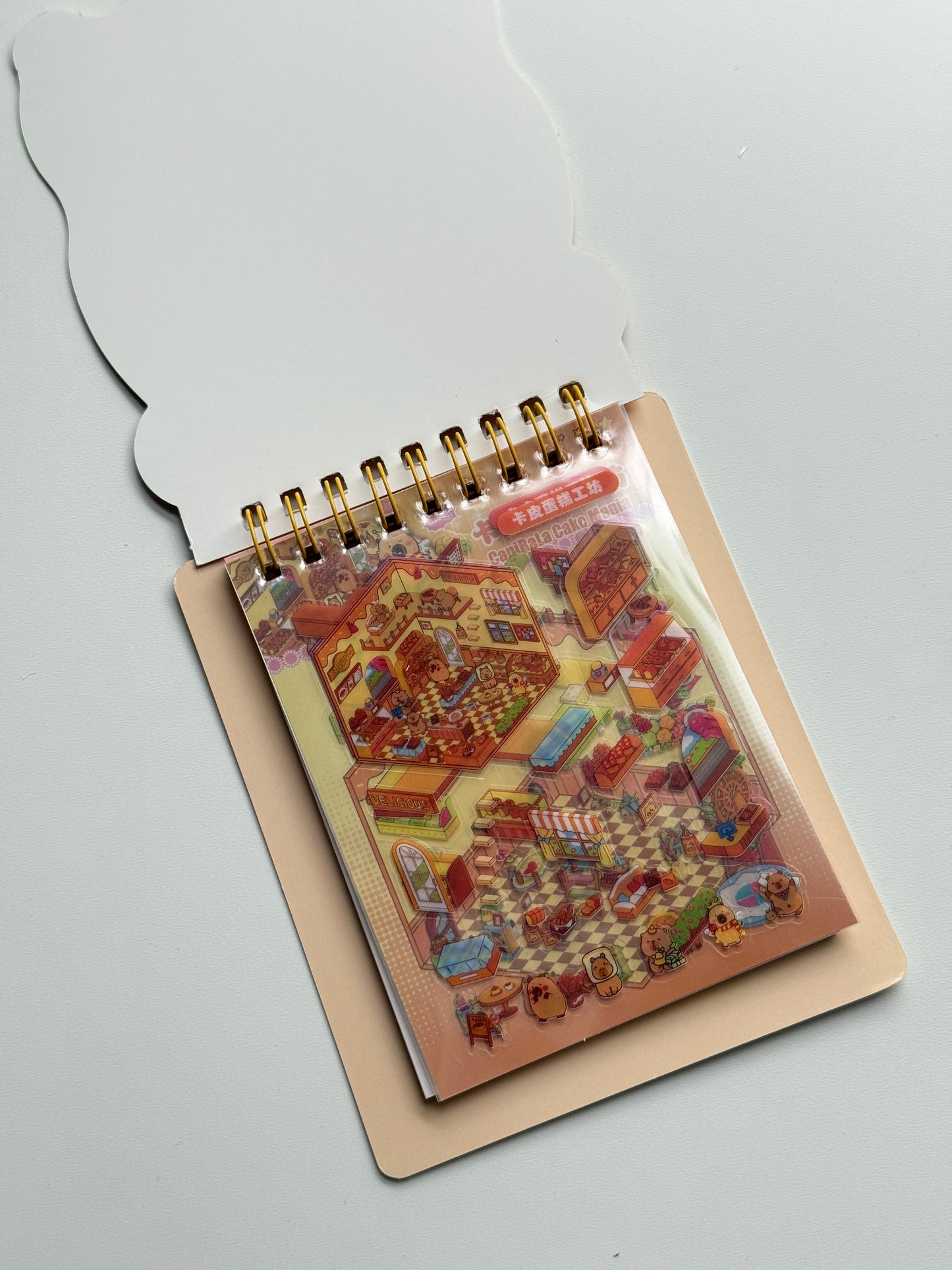 🦫 Domek z naklejkami – Kapibara+notes