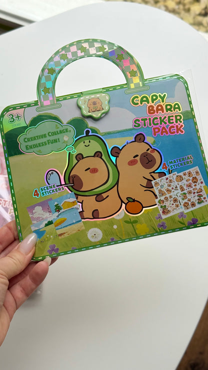 Domek do wyklejania + kolorowanka z Kapibarą – zestaw w formie walizki