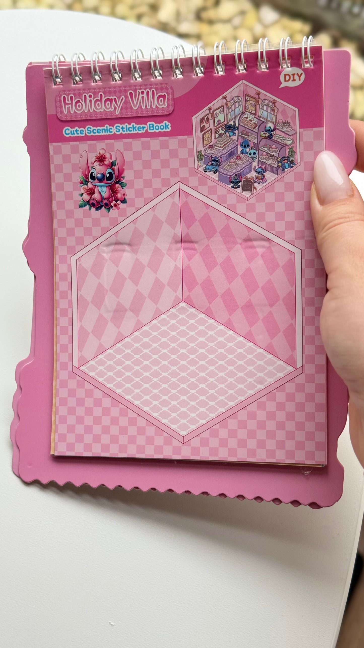 Domek do wyklejania Stich