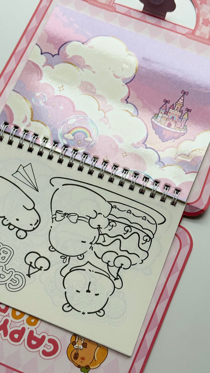 Domek do wyklejania + kolorowanka z Kapibarą – zestaw w formie walizki