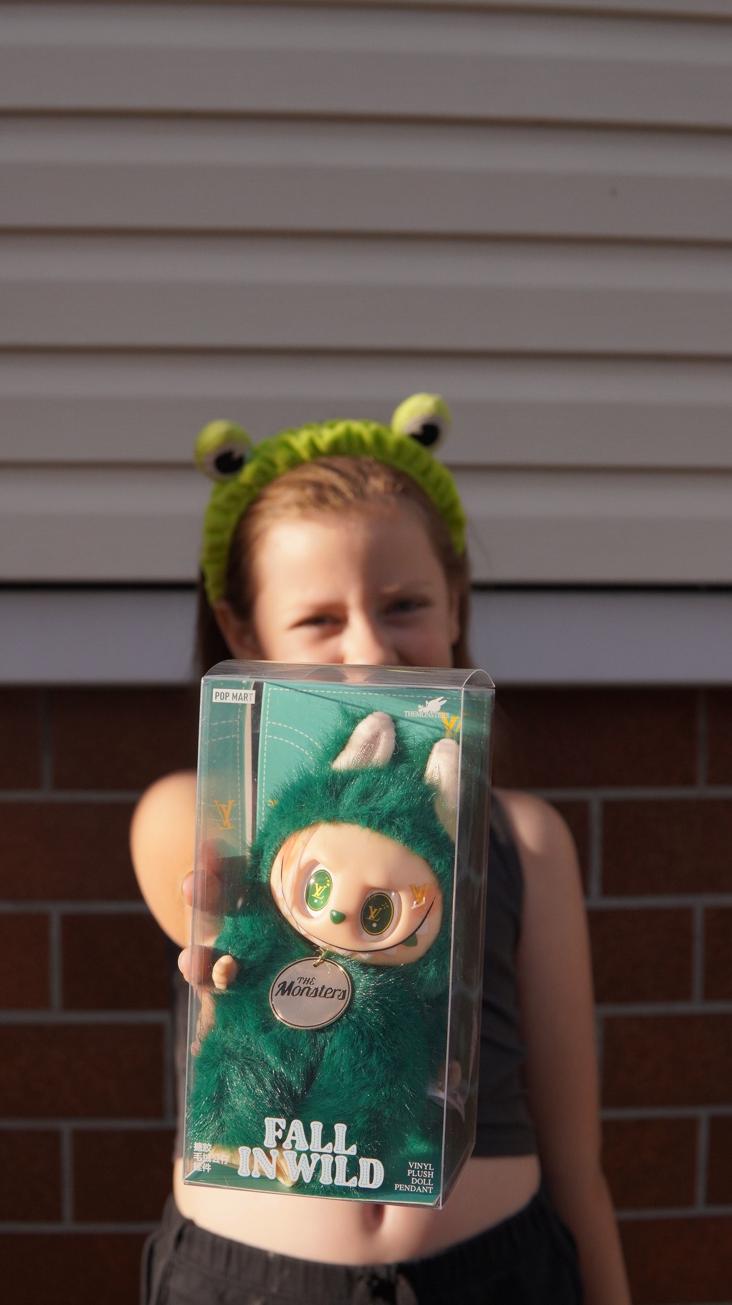 Pluszowy brelok Labubu Fall in Wild – zielona edycja kolekcjonerska 💚✨