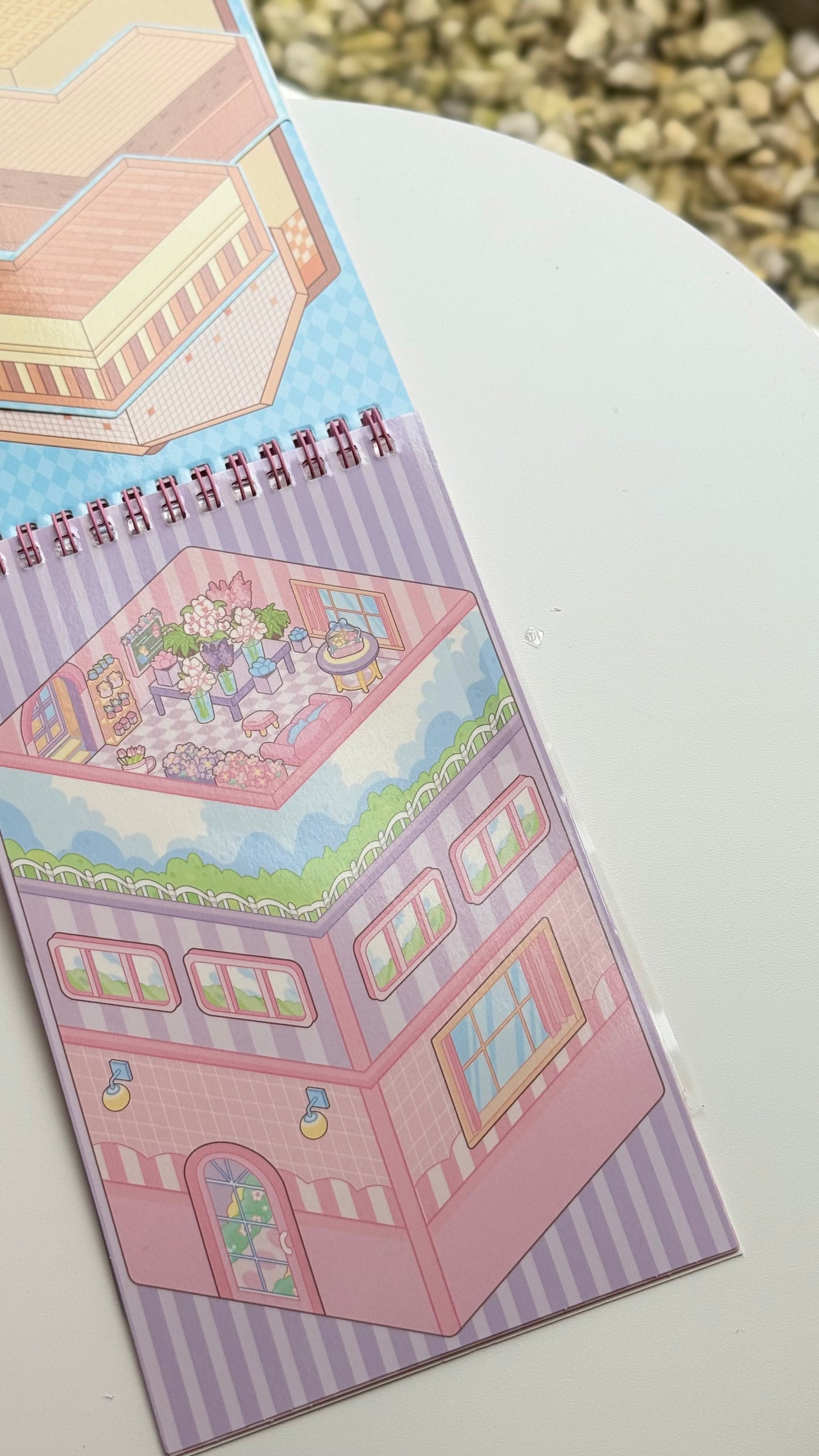 Domek do wyklejania z Kapibarą – zestaw z dodatkowymi dwoma piętrami