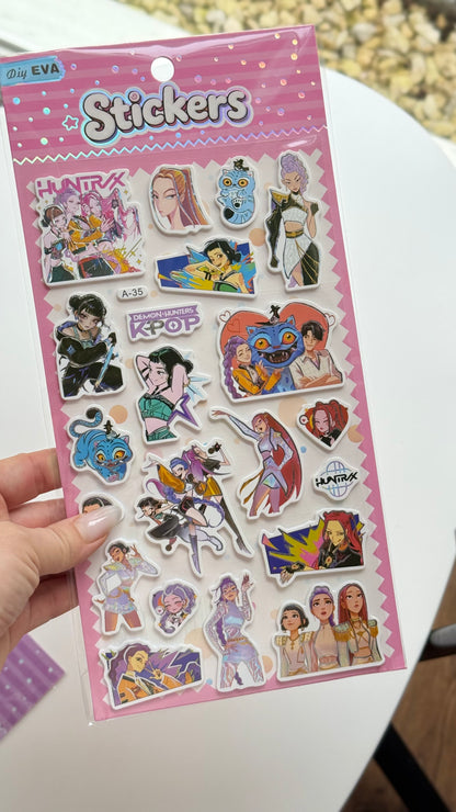 K-POP HUNTRIX 3D – uniwersalne naklejki!