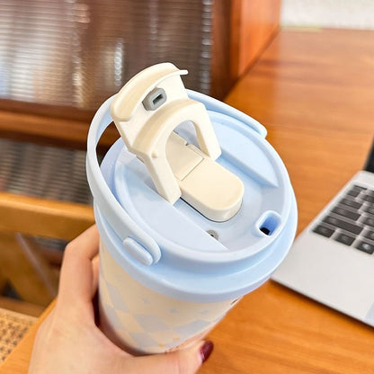 Kubek termiczny niebieski 560 ml z rączką stal nierdzewna utrzymuje ciepło